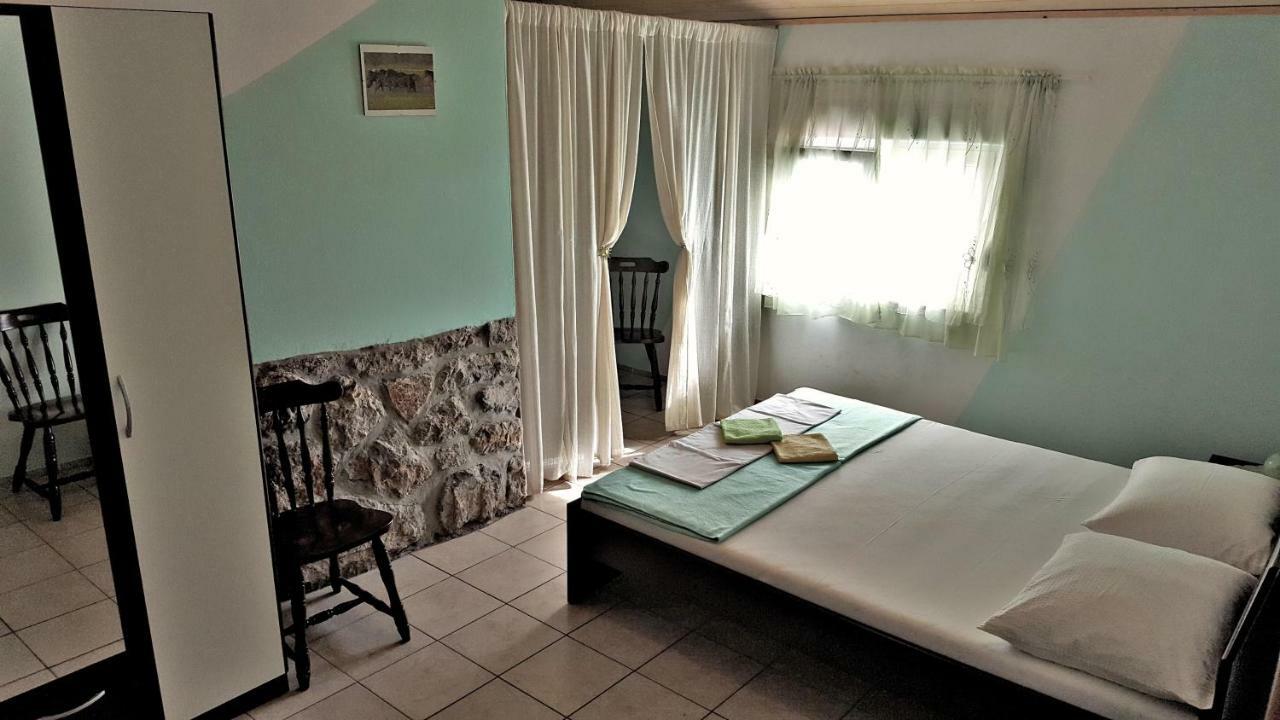 Apartments Anita Сибин Кръмпотски Екстериор снимка