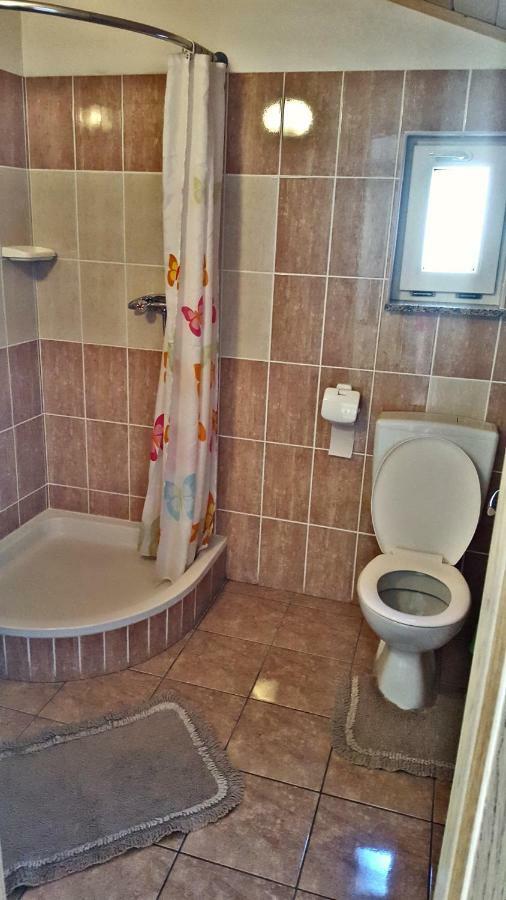 Apartments Anita Сибин Кръмпотски Екстериор снимка
