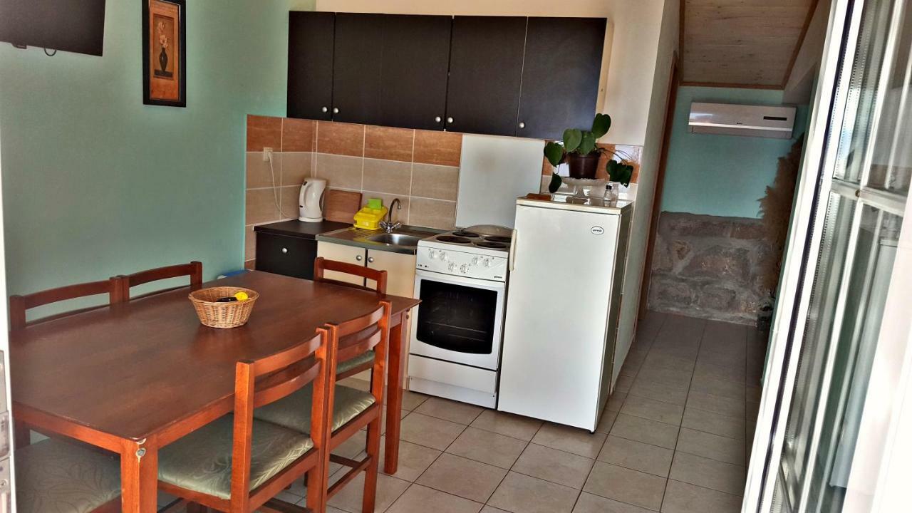 Apartments Anita Сибин Кръмпотски Екстериор снимка