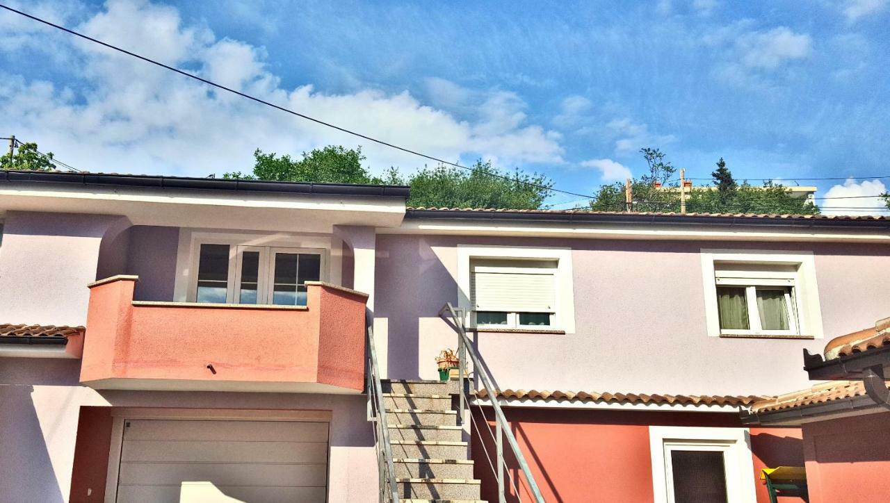 Apartments Anita Сибин Кръмпотски Екстериор снимка